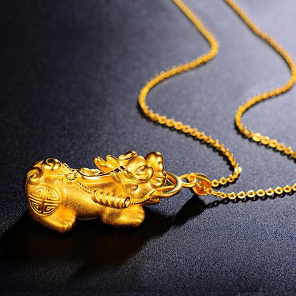 GoldPixiuNecklace1.jpg