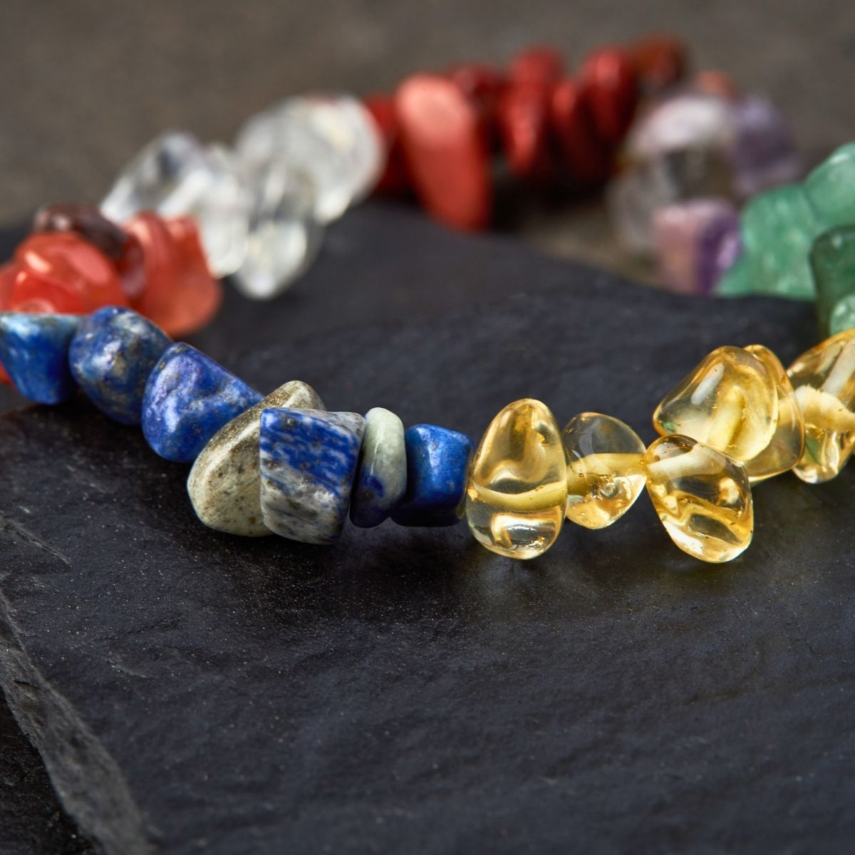 7ChakraRawCrystalBracelet-01.jpg