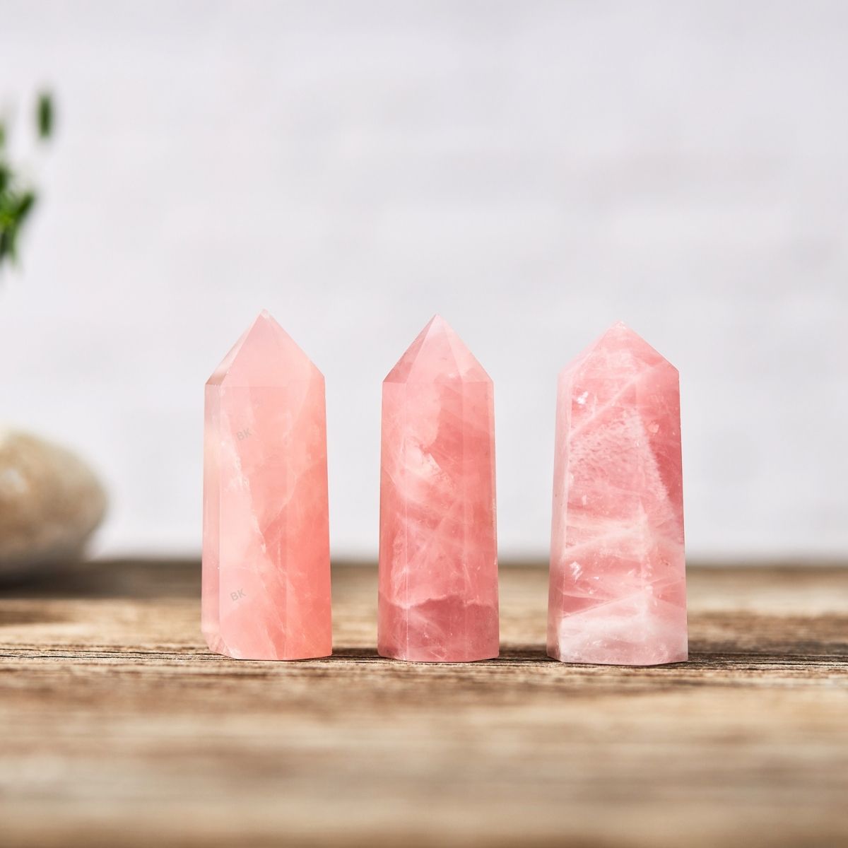 RoseQuartzWand-HeartChakraHealing-03.jpg