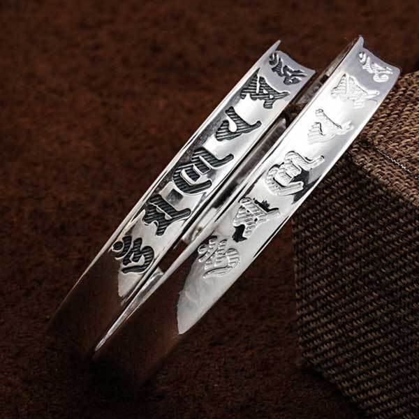 Silver-Skull-Ring7.jpg