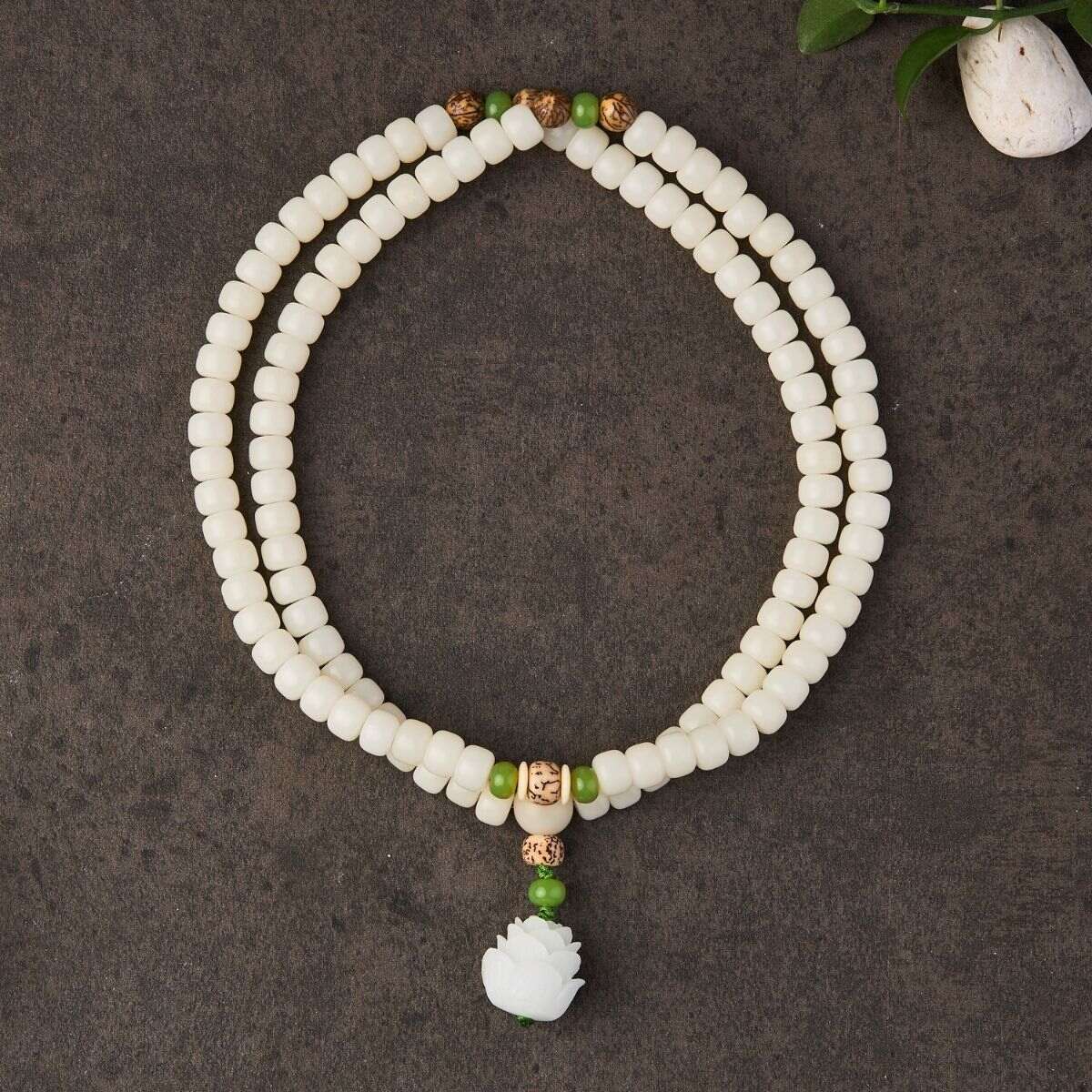 WhiteJadeBodhiSeedMala-108BeadsBracelet-Necklace-02.jpg